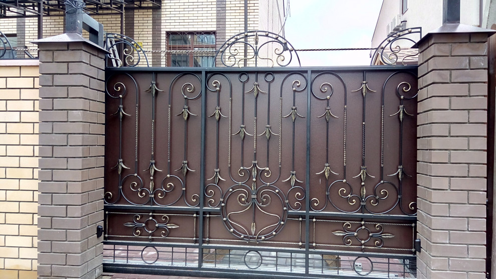 откатные кованые ворота, кованая калитка
