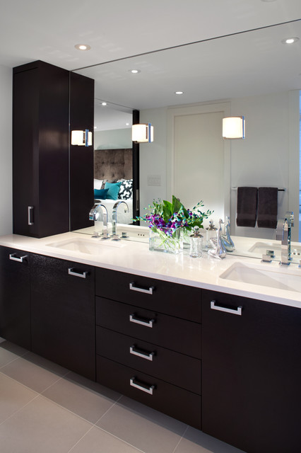 Master Bath - Modern - Bathroom - Vancouver - by Meister Construction Ltd