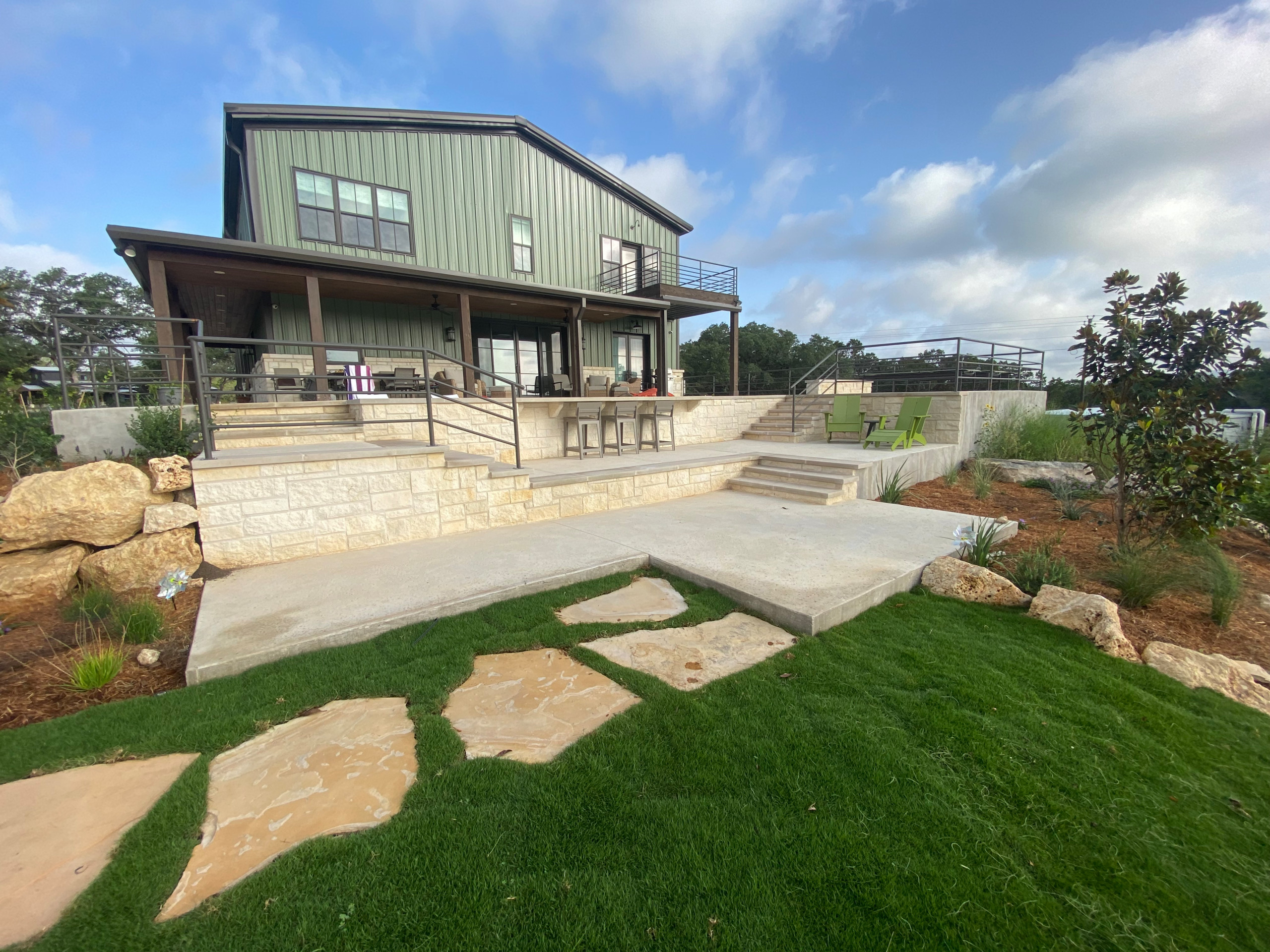 Bandera Texas Modern in Rustic Setting