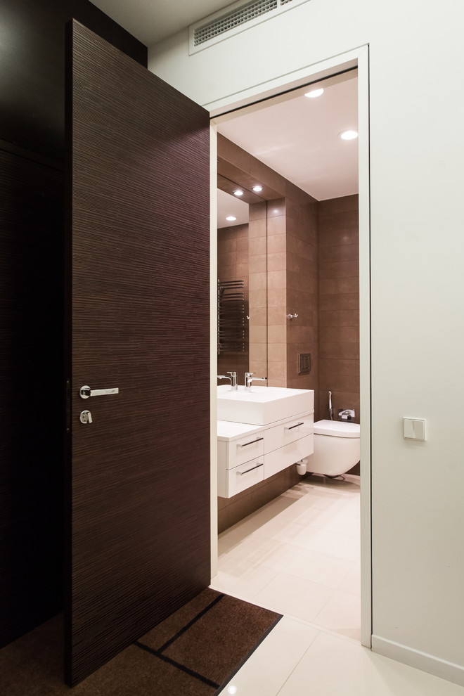 УЛ. ВАРШАВСКАЯ, ПЛОЩАДЬ: 156 М2