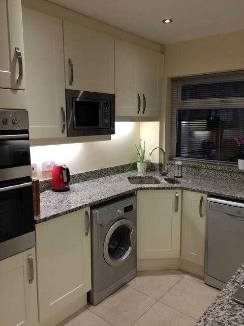 Mr & Mrs B in Kempston transitional-kitchen