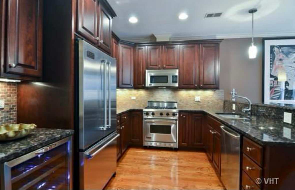 Before | Modern Lakeview Kitchen Renovation