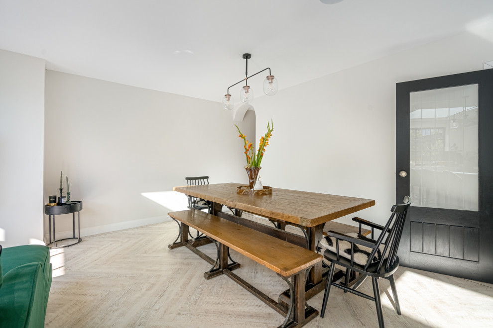 Wyncham Avenue Living Areas & Kitchen