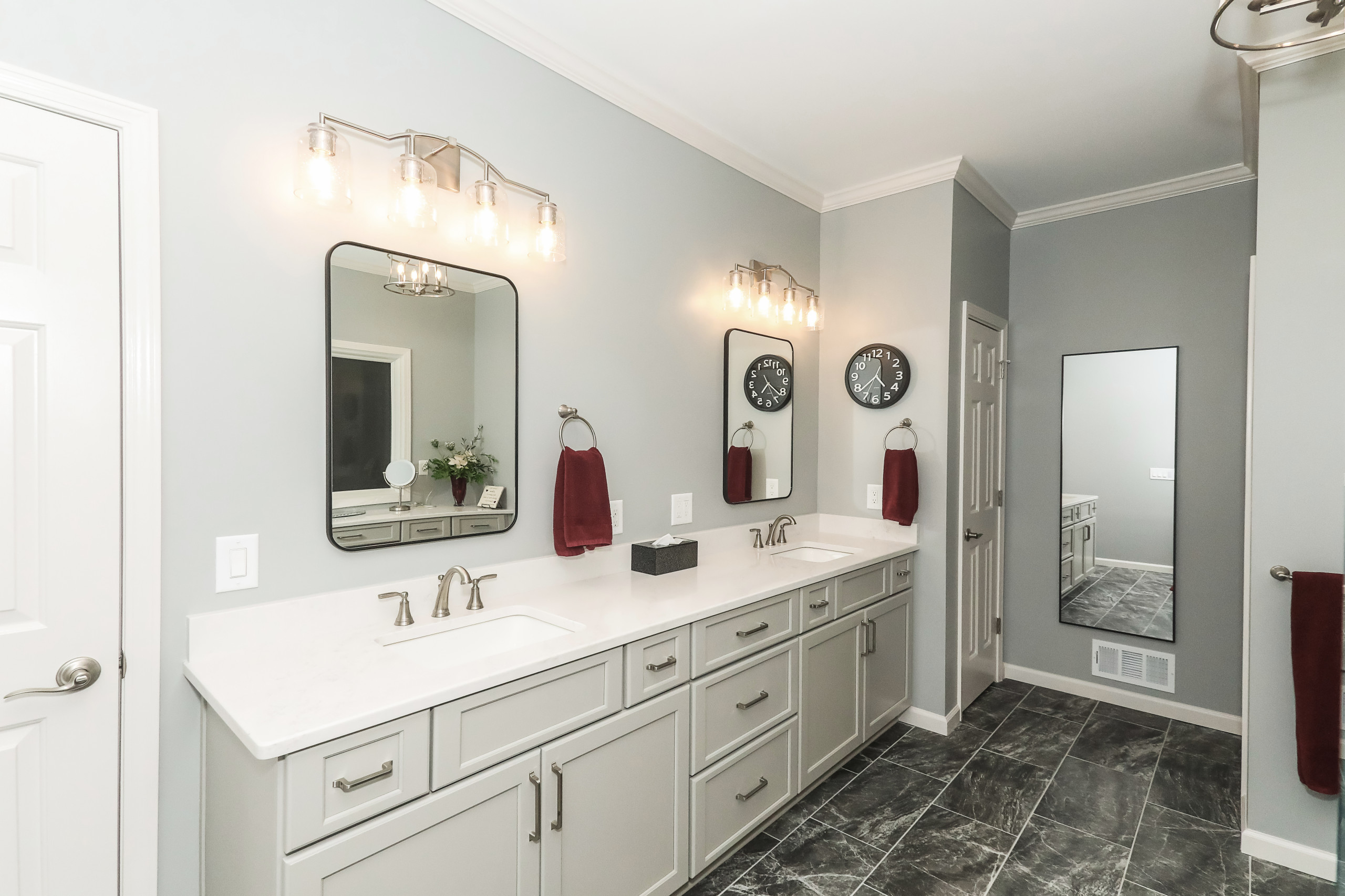 Bordeaux Blvd. Master Bath Remodel