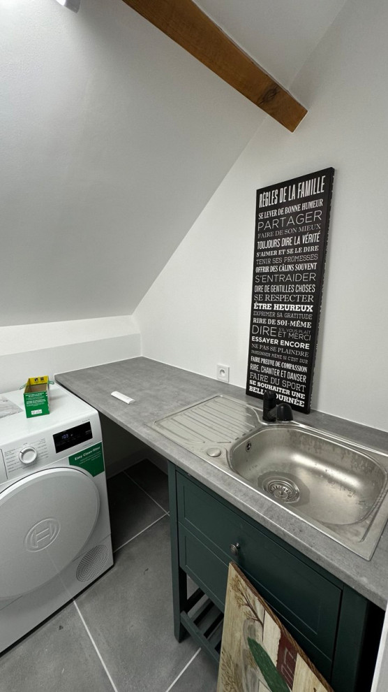 Transformation complet de greniers en espese de vie : salle de bain, WC, cuisine