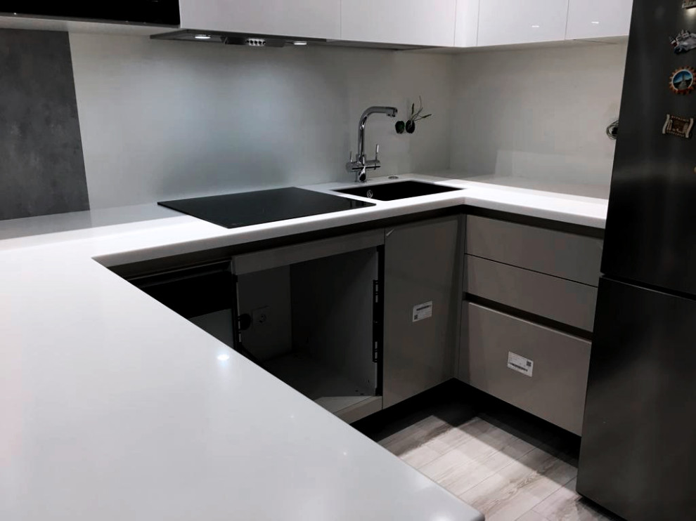 Столешница с барной стойкой из камня Grandex