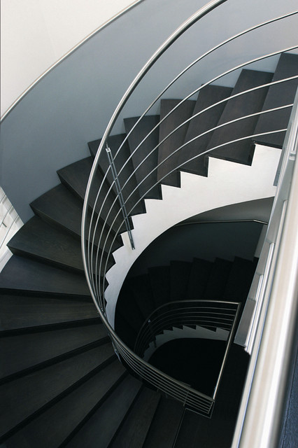 Referenzen contemporain-escalier