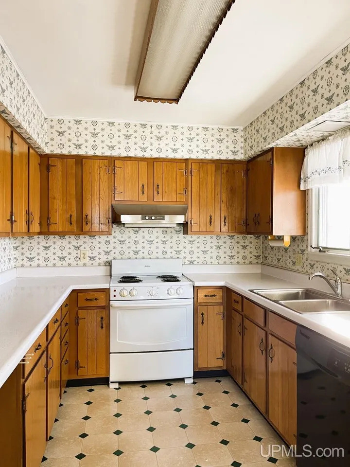 Apartment Kitchen