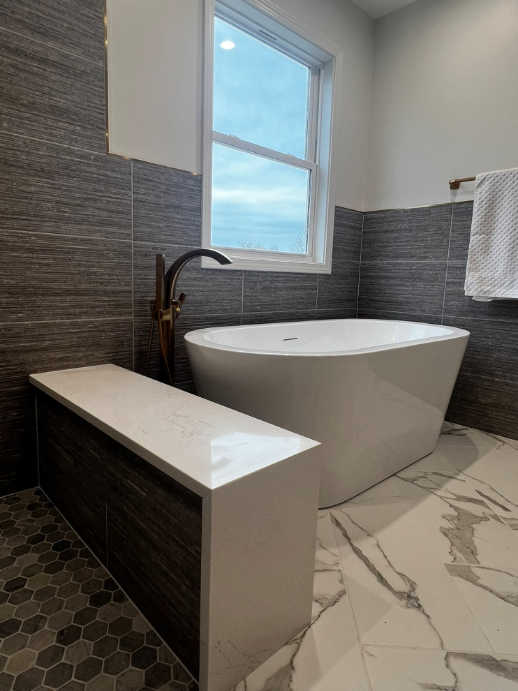 Carol Stream Master Bathroom