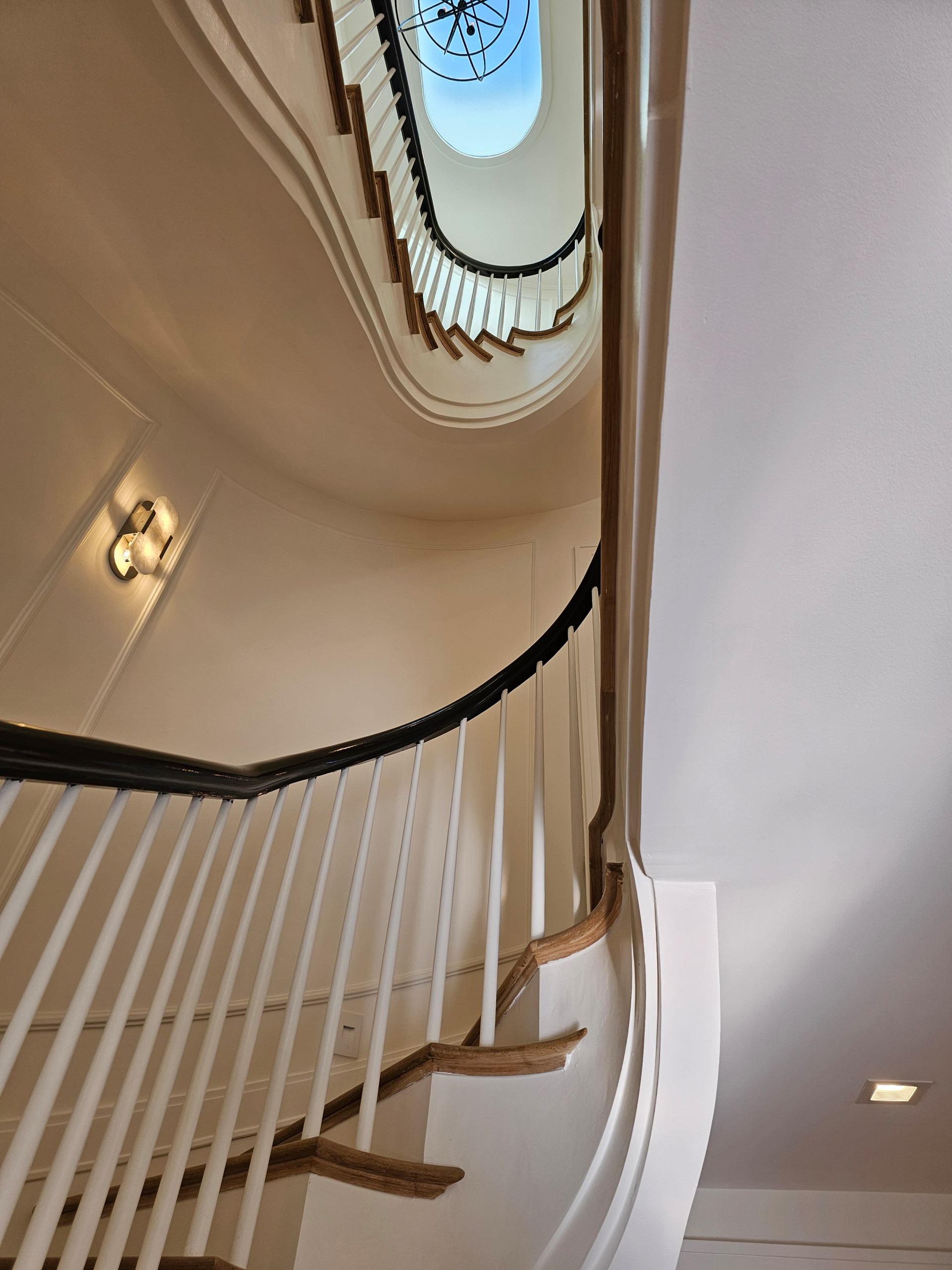 131_Stunning Elliptical in Historic DC Home, Washington DC 20007