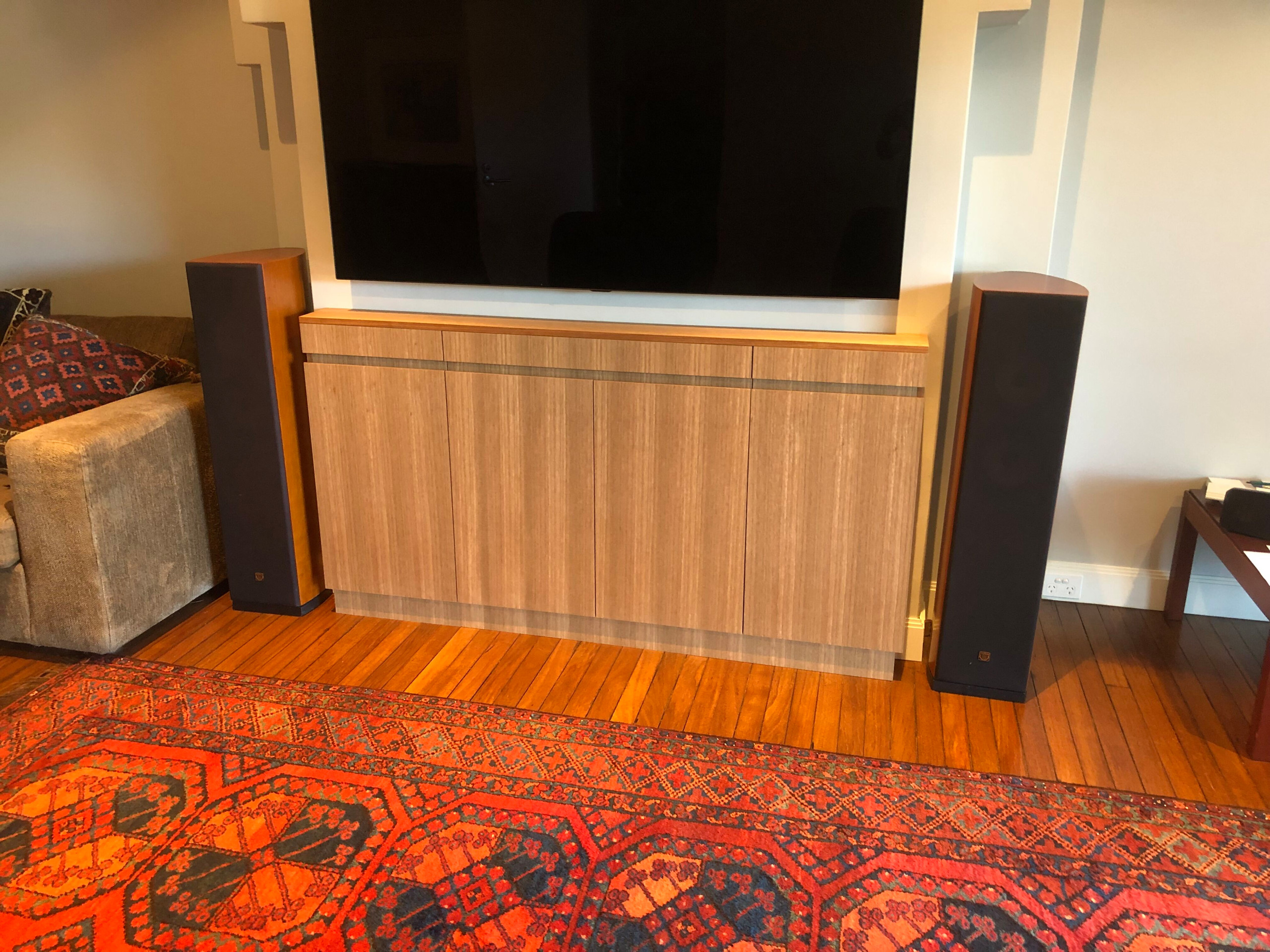 Castle Craig Stereo Unit
