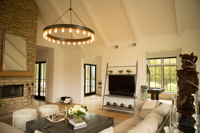 Suburban Bright landhausstil-wohnzimmer