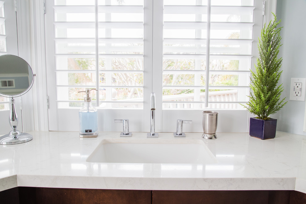 Example of a transitional bathroom design in Orange County