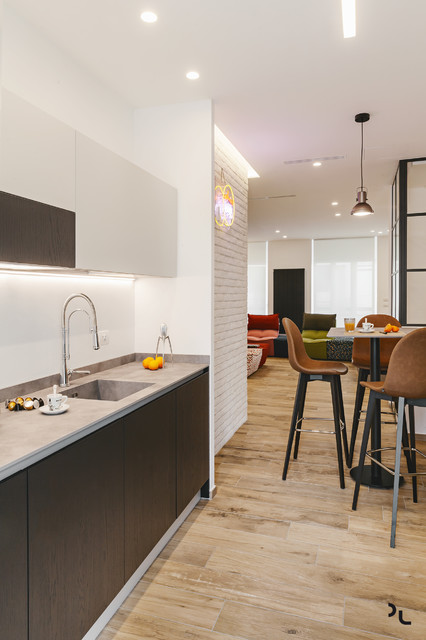 Maison des fr&egrave;res Fleur modern-kitchen