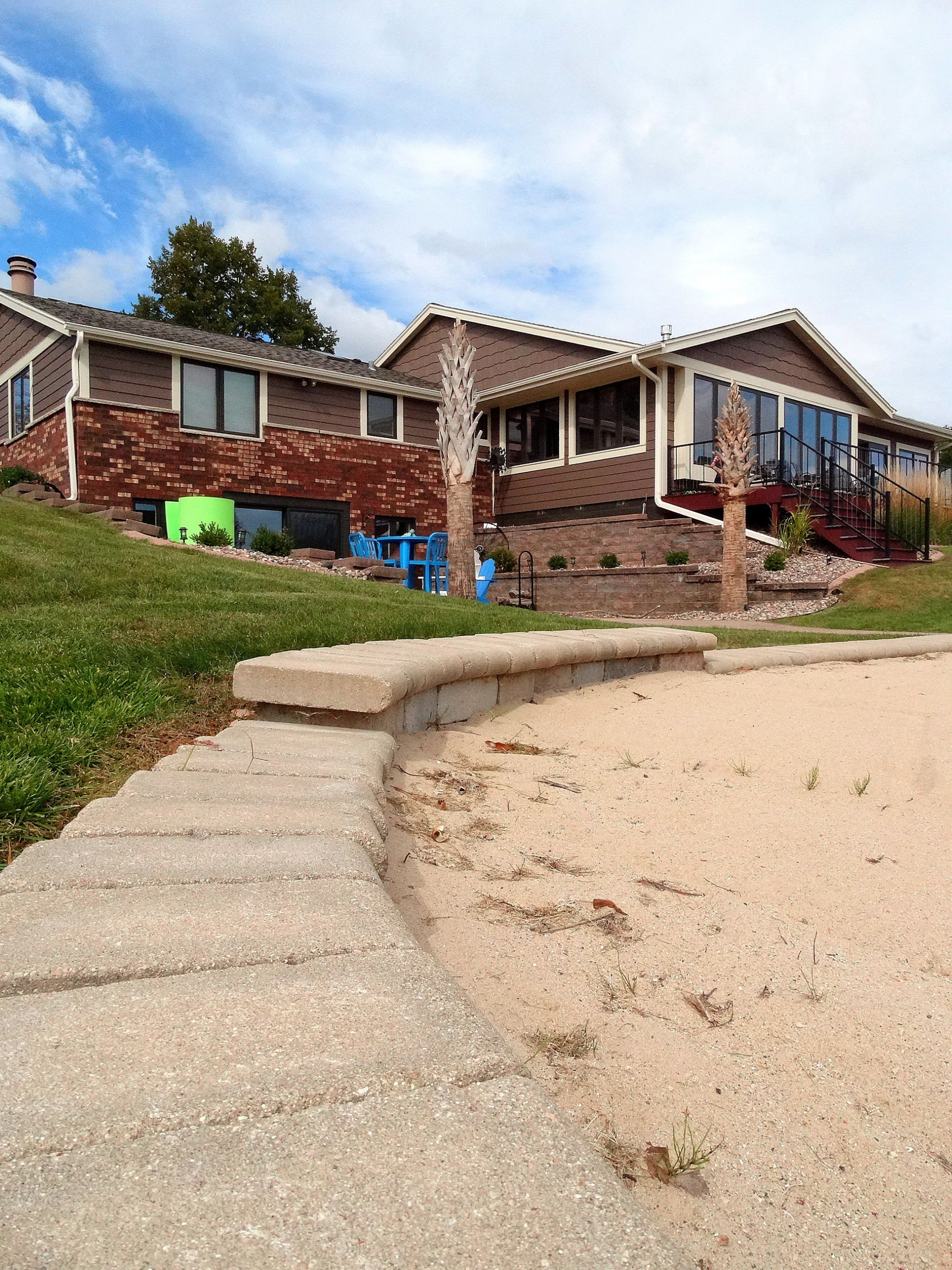 Muskego Residence - Exterior and Sun Room Addition