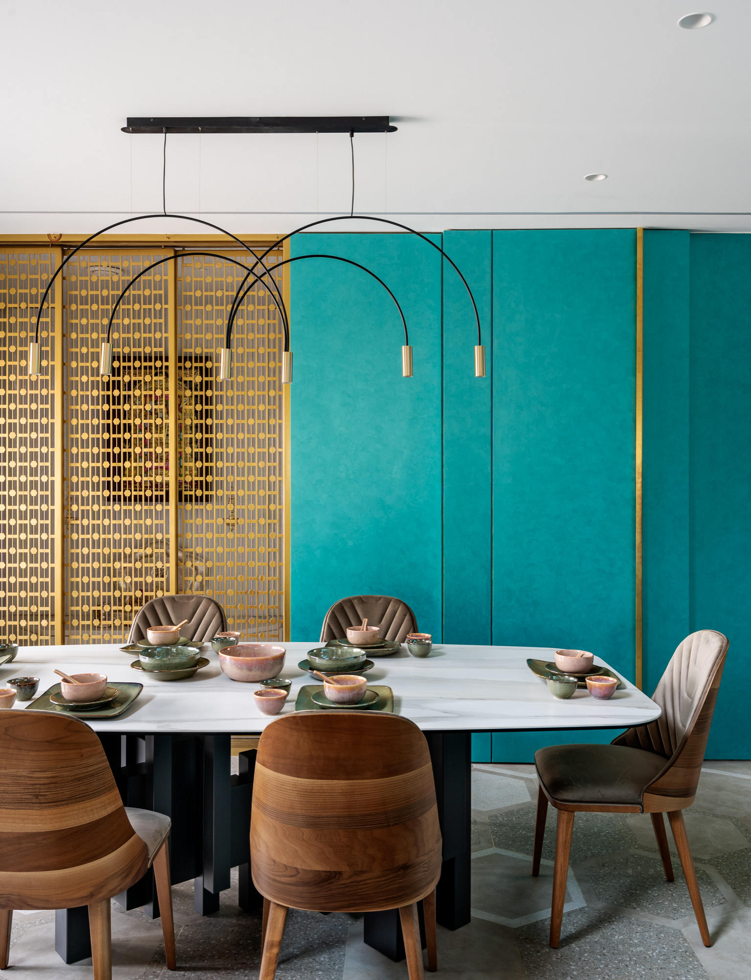 Should I Hire an Interior Designer for My Home Renovation?