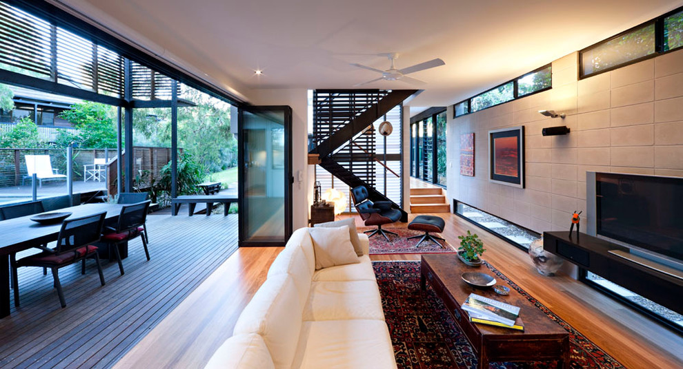 Photo of a contemporary living room in Sunshine Coast.
