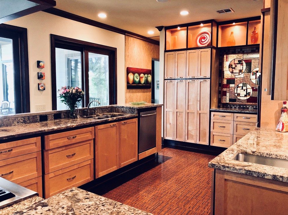 Home design - transitional home design idea in Jackson