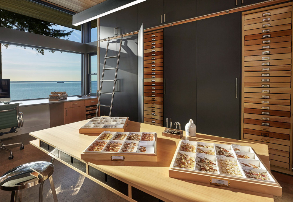 Example of a trendy home office design in Seattle