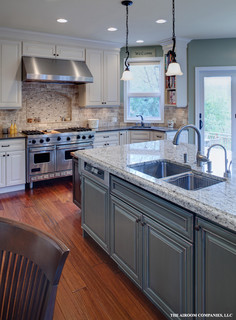 Naperville kitchen renovation - Traditional - Kitchen - Chicago - by ...