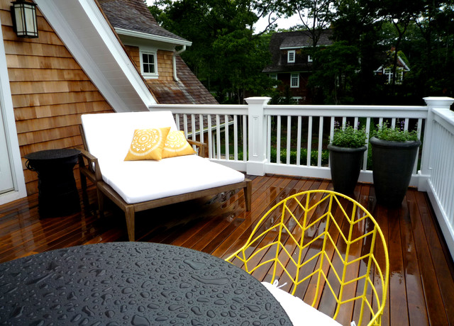 East Hampton Residence contemporaneo-terraza-y-balcon