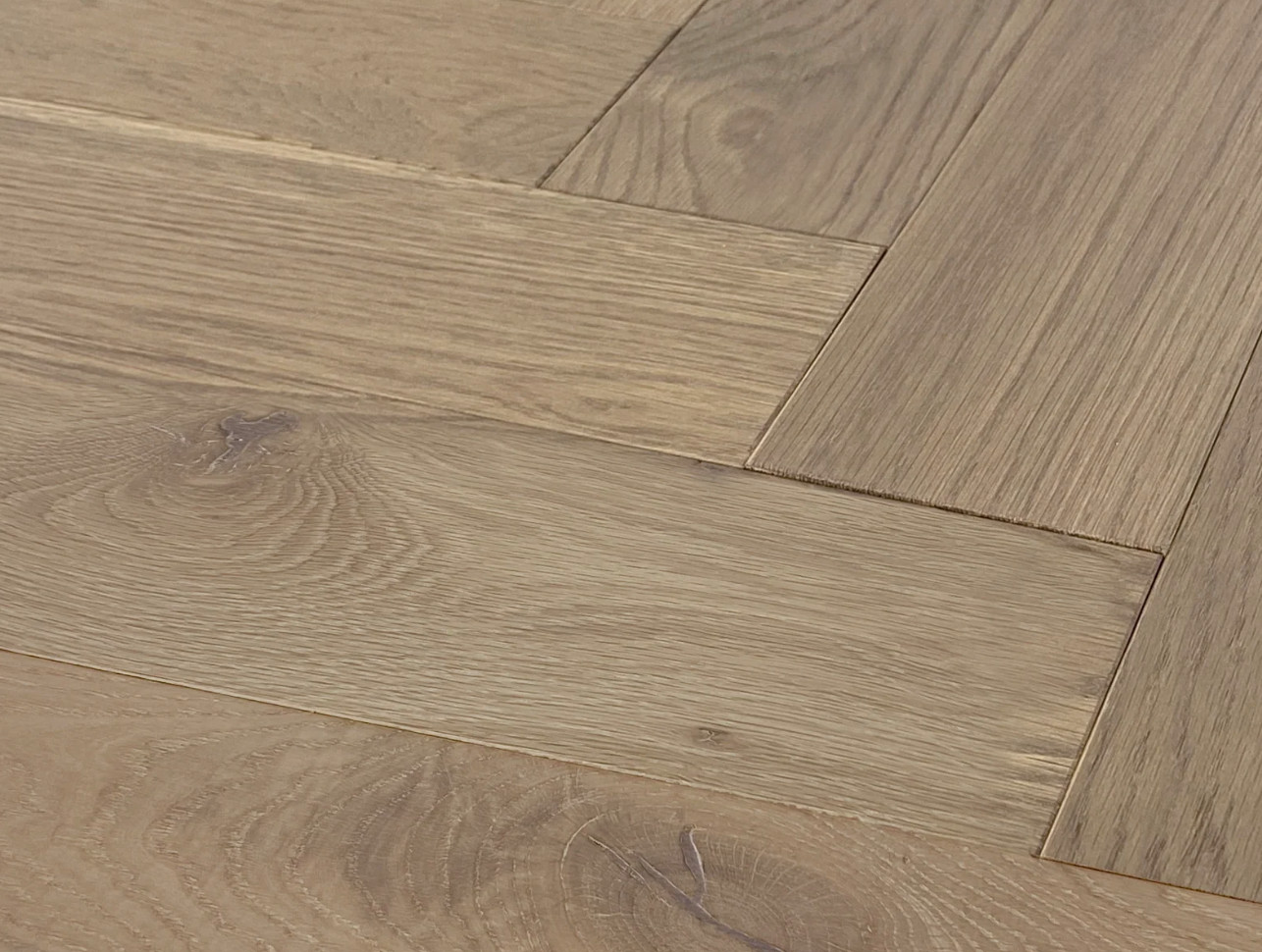 ampola herringbone