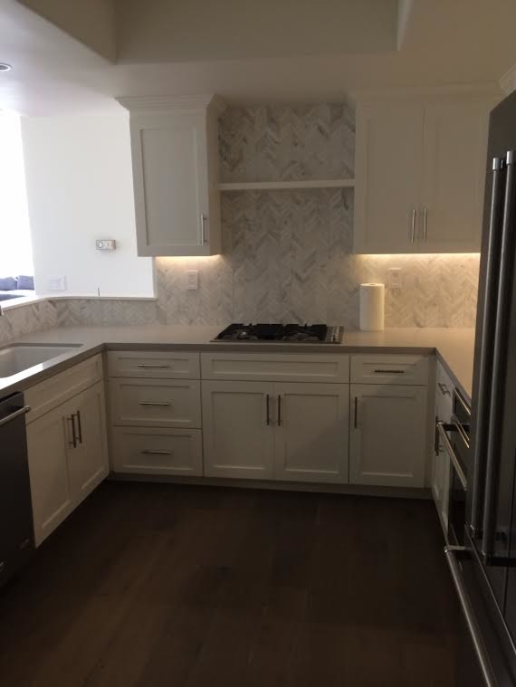 Transitional home design photo in Orange County