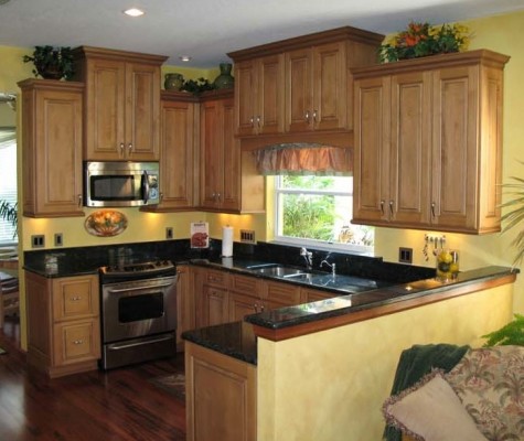 Kitchen - modern kitchen idea in Chicago