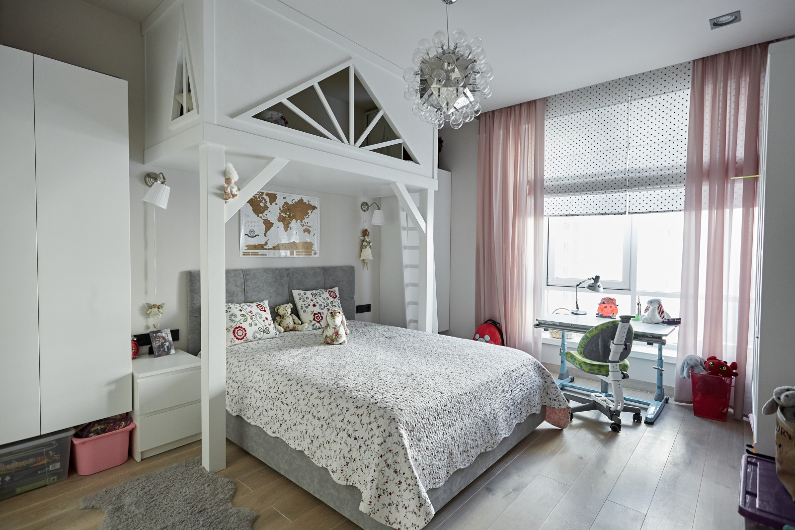 3-комнатная квартира, ул. Давыдковская 18