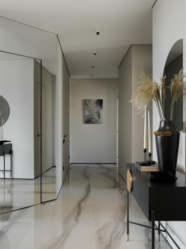 Дизайн современной квартиры с бордовыми акцентами в ЖК "Притяжение" - 146 м2