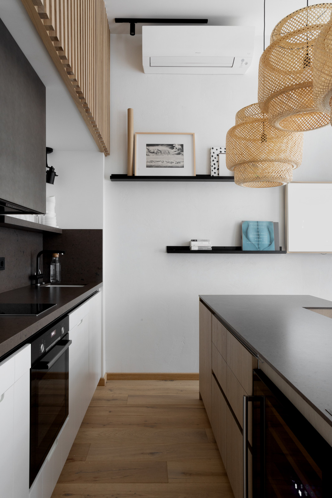 Студия с антресолью для The Village