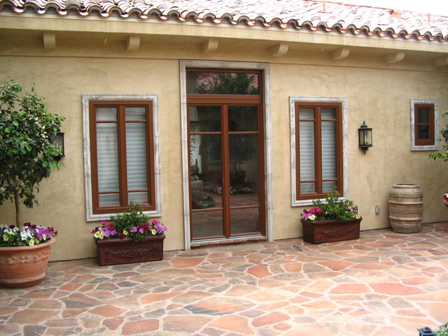 Custom Windows mediterranean