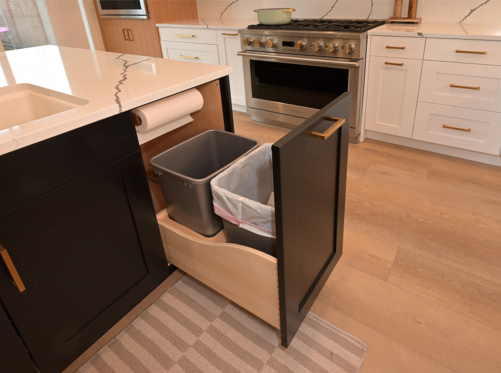 Example of a transitional kitchen design in Seattle