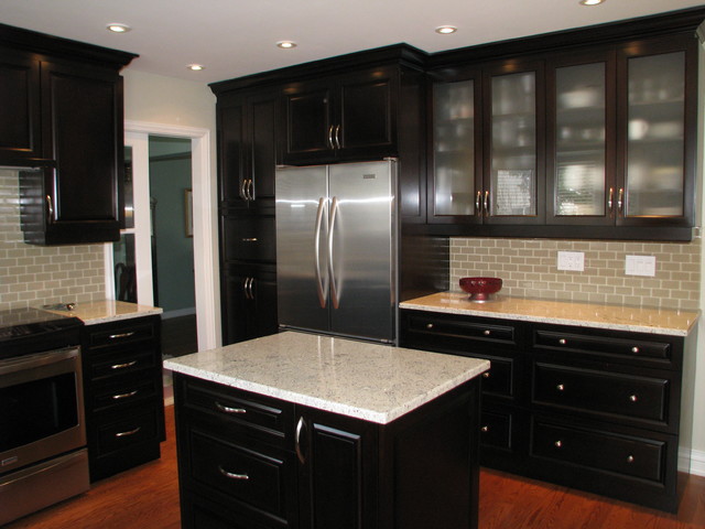 Transitional Kitchen transitional-kitchen