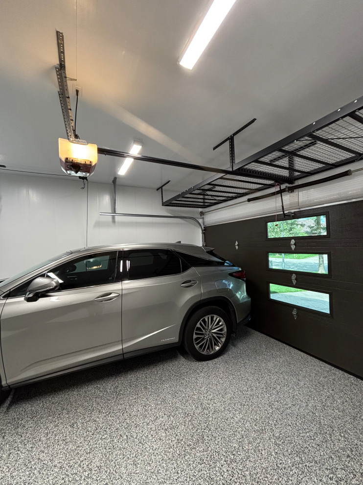 Martinet Ave - Garage Interior - Trusscore & Epoxy