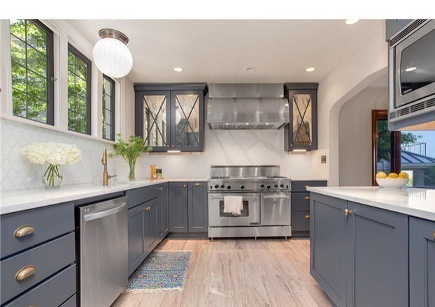 Inspiration for a transitional kitchen remodel in Seattle
