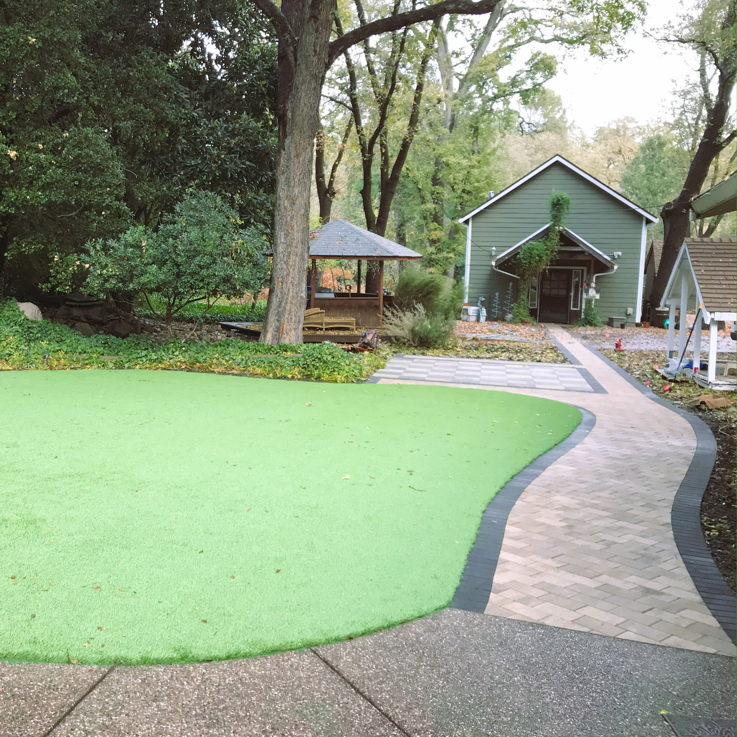 artificial turf