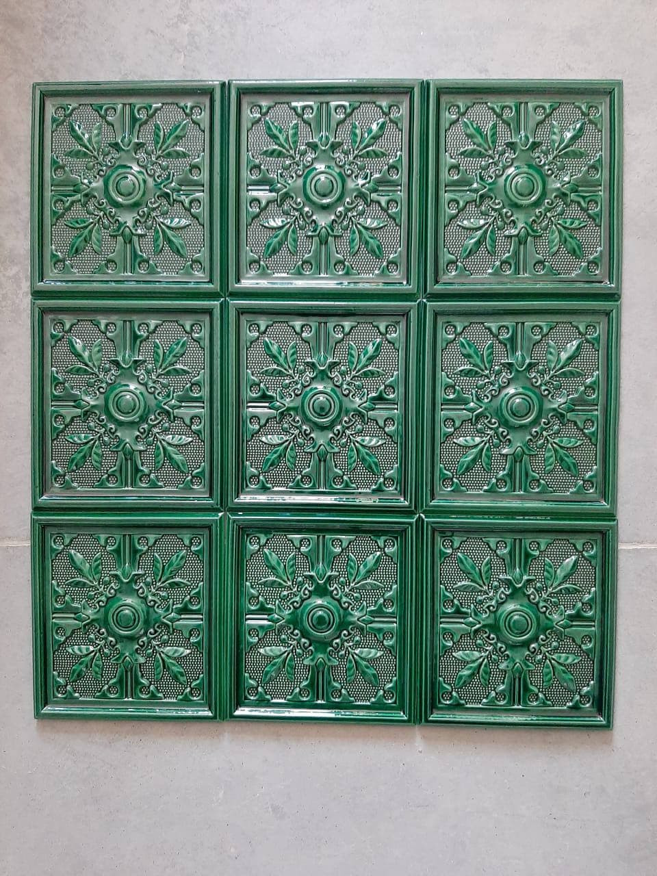 Изразцовый угол за печкой