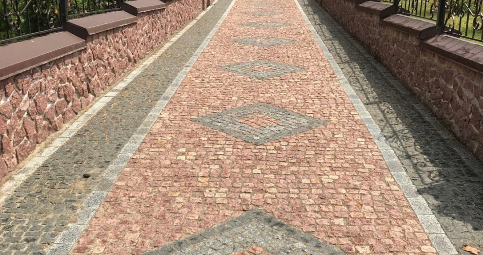 Брусчатка колотая