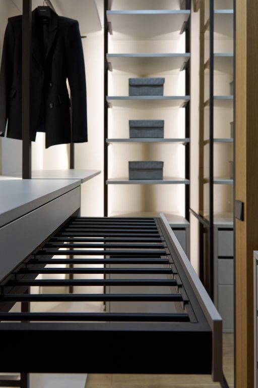 Брючница raumplus