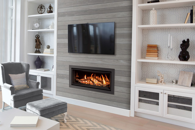 Living Room With Functional Gas Fireplace