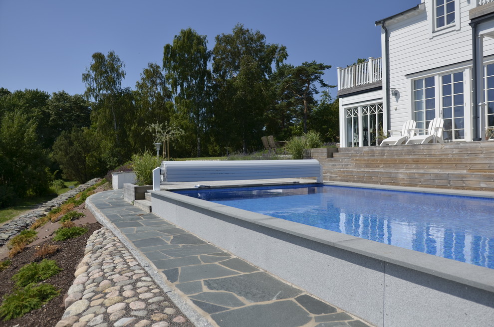 Photo of a scandinavian pool in Gothenburg.