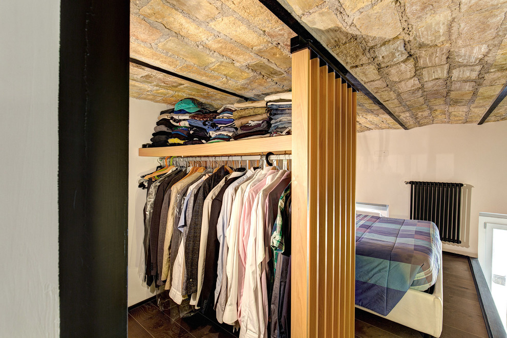 Industrial storage and wardrobe in Rome.
