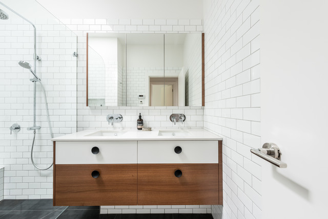 Rosanna Renovation  Contemporary  Bathroom  Melbourne  by Williams Cabinets