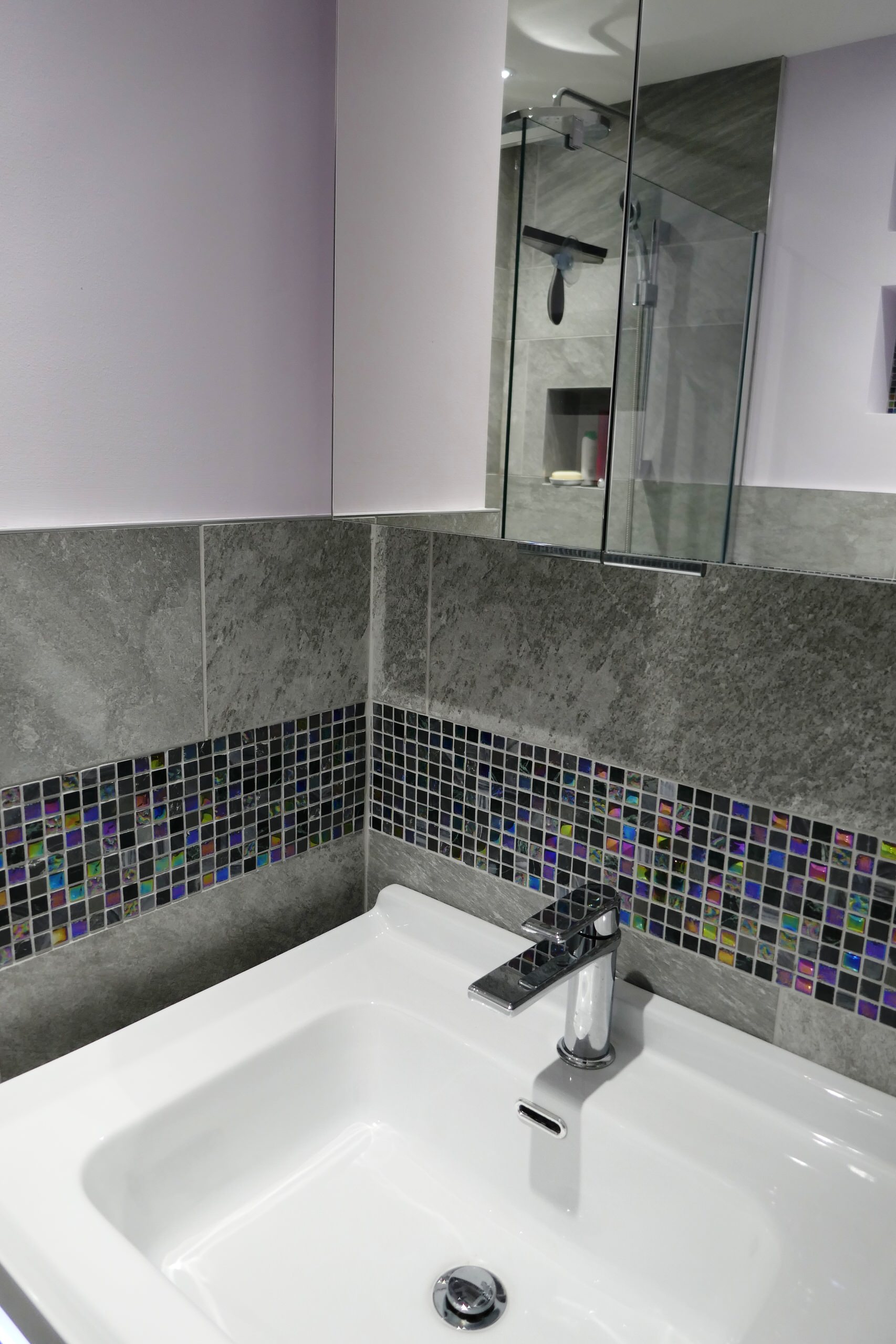 Kitchen, En Suite and Wardrobes