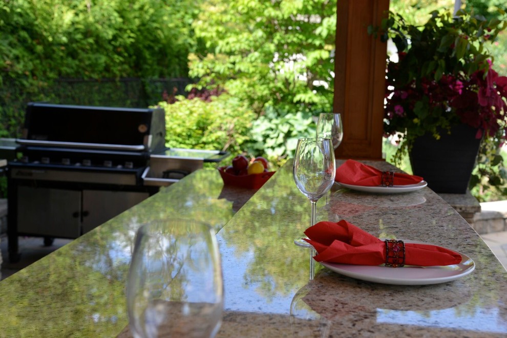 Outdoor Kitchen in Vaughan Modern Toronto by Artistic Stone