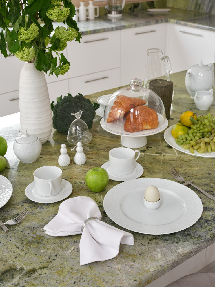 Интерьер двухэтажного дома из клееного бруса со вторым светом