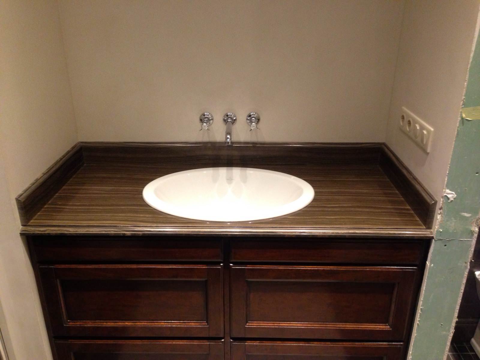 Кемень, керамика.