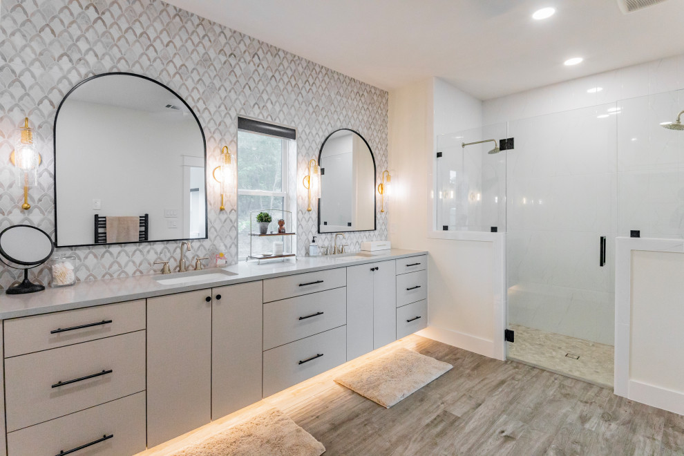 6302 Lynn Lane - Reit Above It All