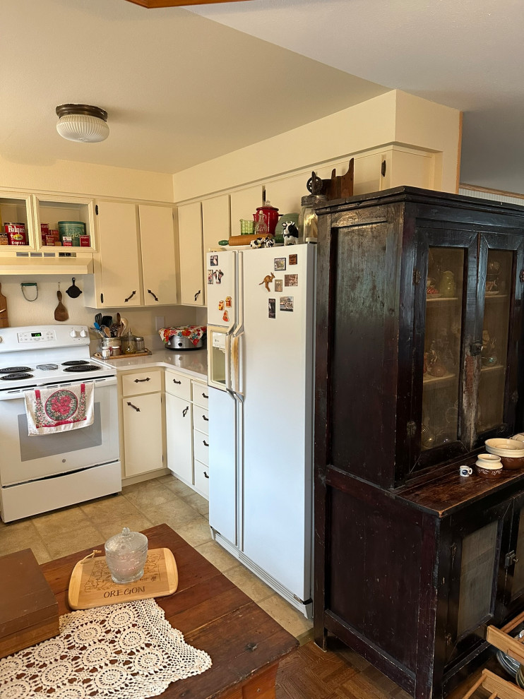 Cabinet Refinishing